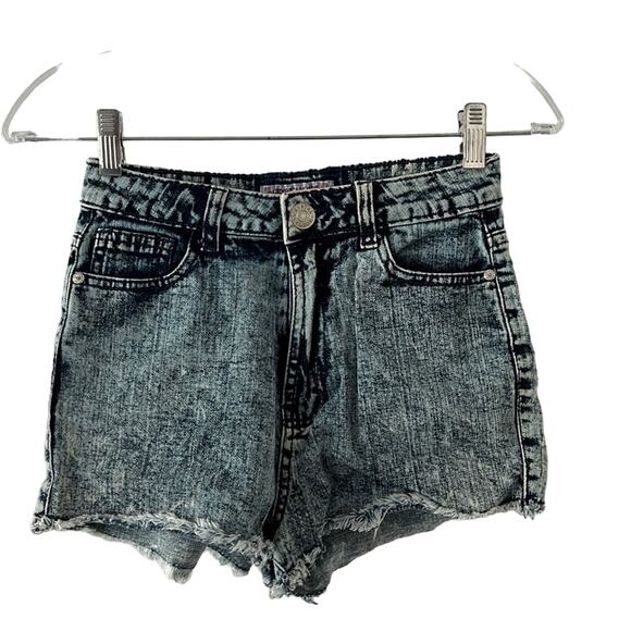Crystal Vogue Shorts Juniors Sz 5 Stretch Denim High Waist Jeans Short shorts - Picture 1 of 8